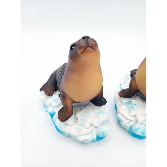 Seal Figurines On Ice Floe Base 4.5 Inch Resin Brown Arctic Animal Set of 2 - Picture 4 of 16